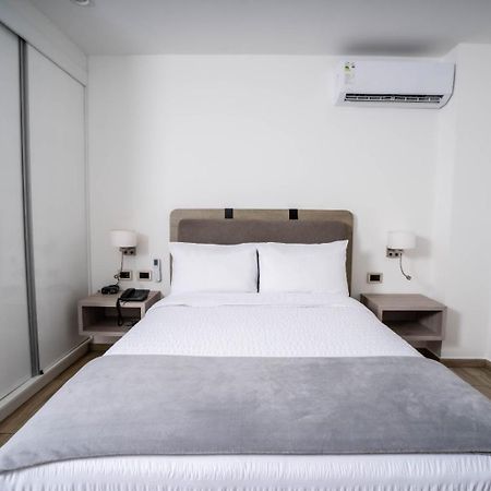 Hotel Puerto Pacifico Guayaquil Airport Екстериор снимка