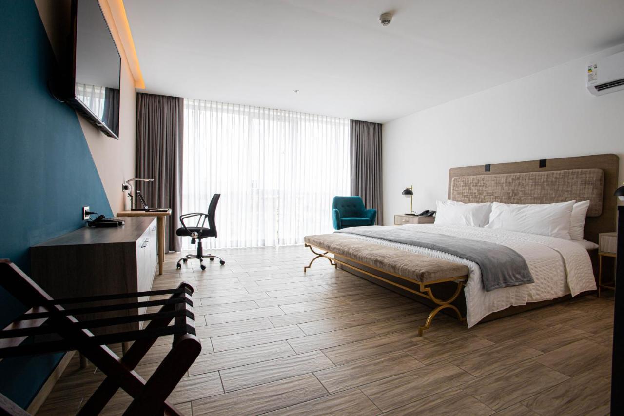 Hotel Puerto Pacifico Guayaquil Airport Екстериор снимка