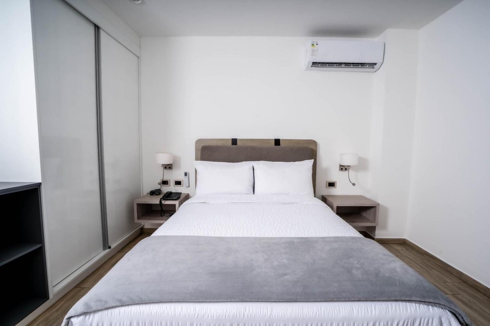 Hotel Puerto Pacifico Guayaquil Airport Екстериор снимка