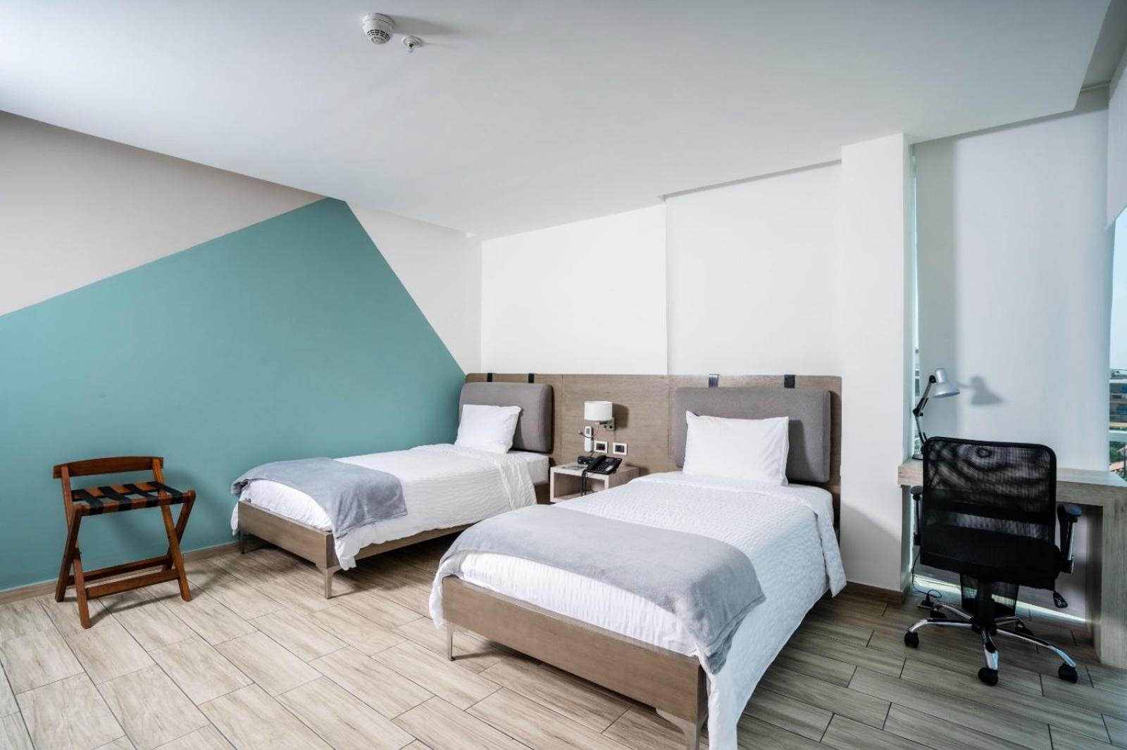 Hotel Puerto Pacifico Guayaquil Airport Екстериор снимка