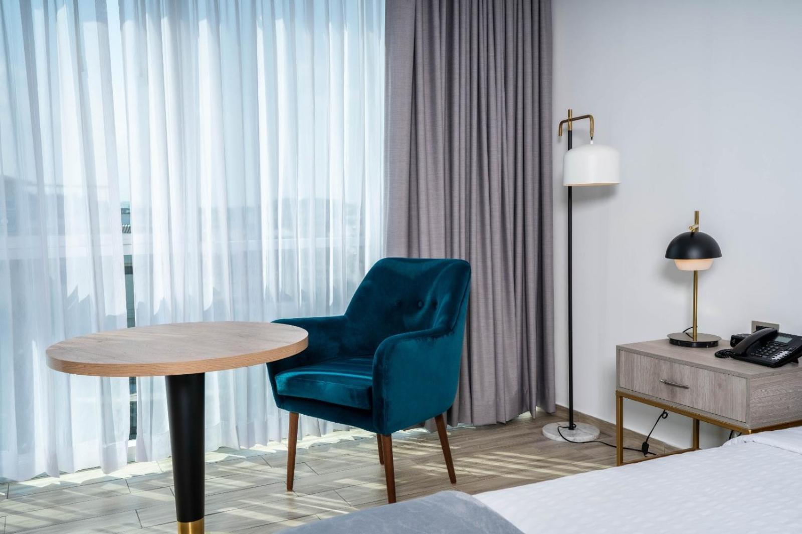 Hotel Puerto Pacifico Guayaquil Airport Екстериор снимка